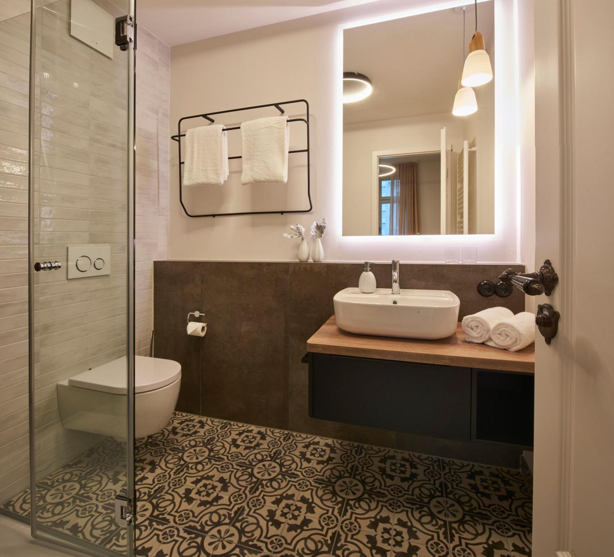 Via'S Appartements Und Ferienwohnungen 괴를리츠 외부 사진