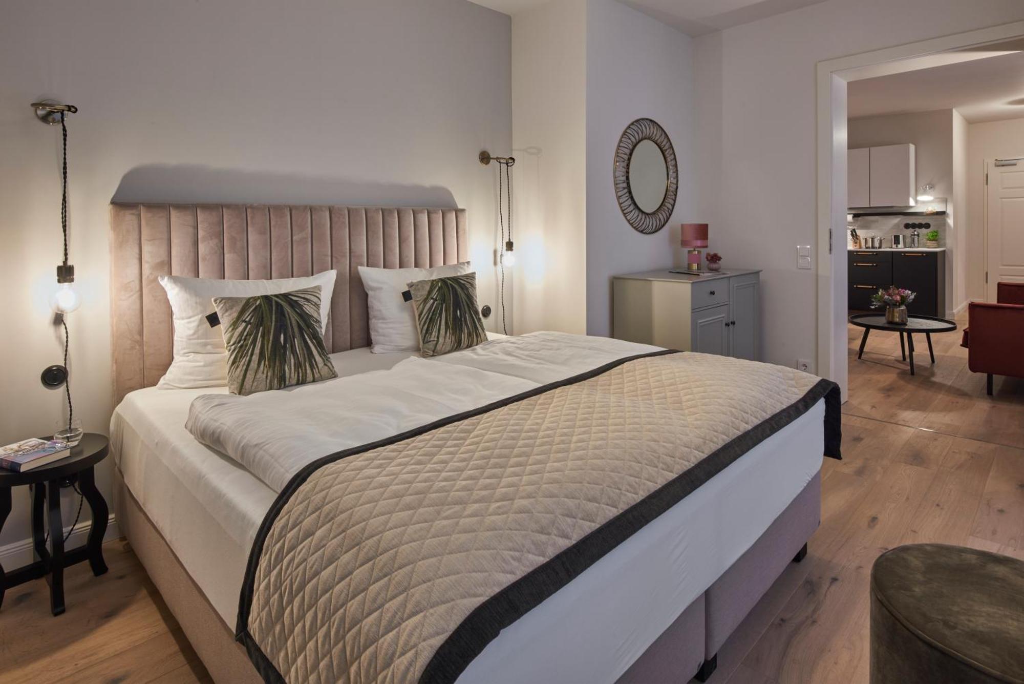 Via'S Appartements Und Ferienwohnungen 괴를리츠 외부 사진